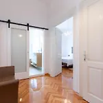 Apartment Regina Old Town 2br Terrace & Parking *