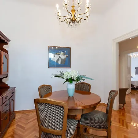 Regina Lejlighed Poreč